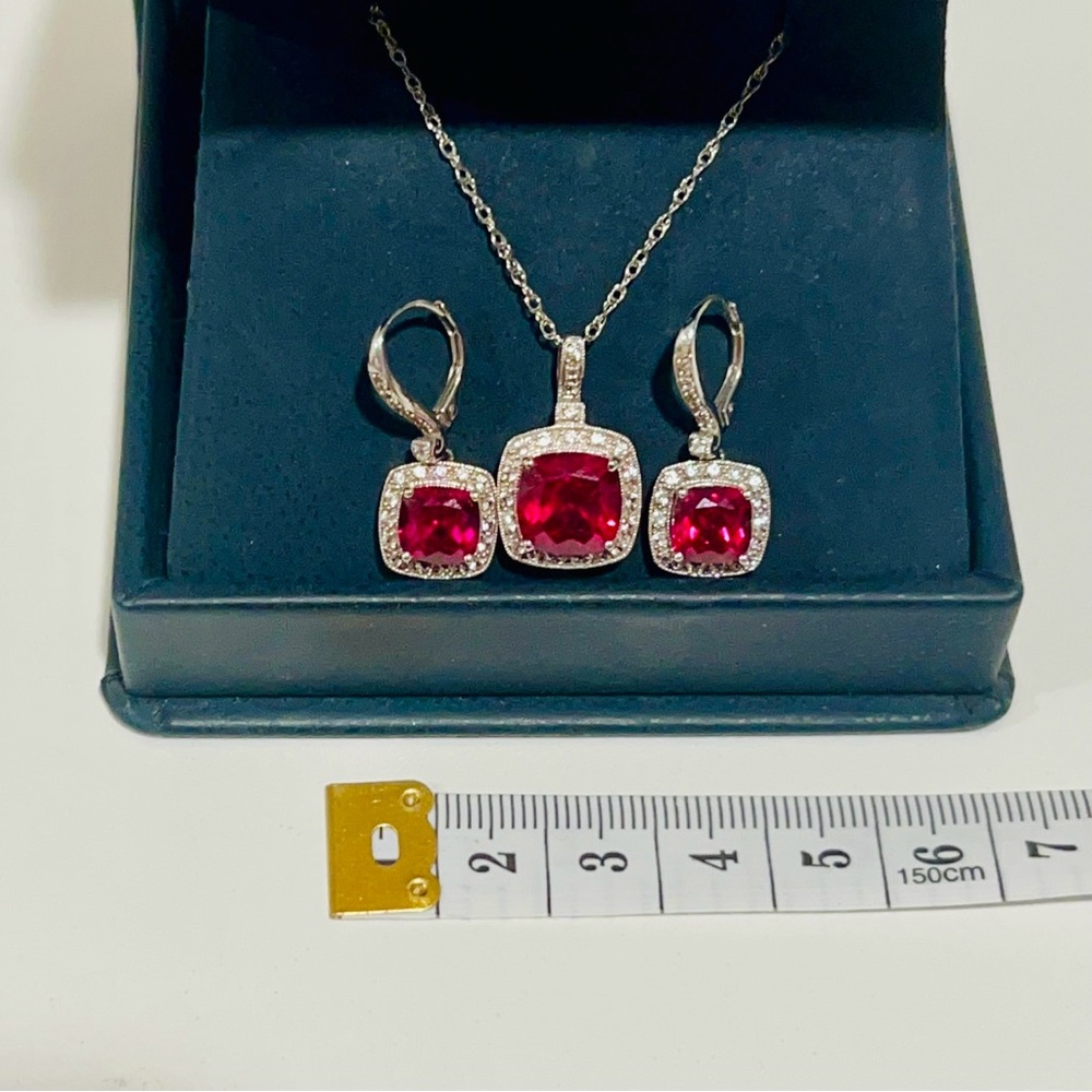 Gemstone Necklace and Earrings